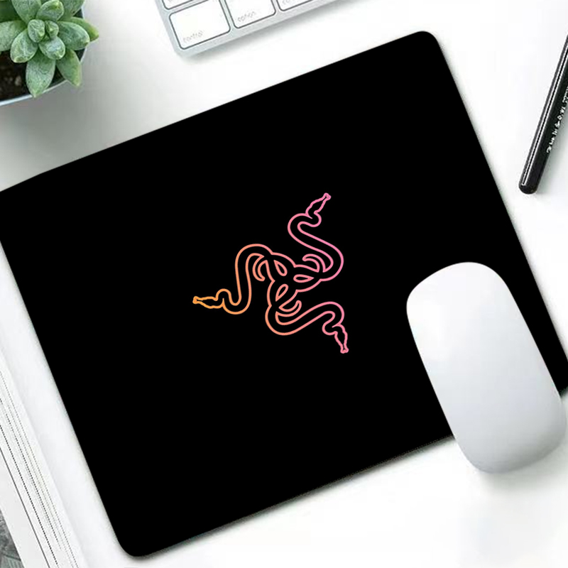 Keyboard Laptop Accessories - Razer Lüks Mouse Pad Anime Oyuncu